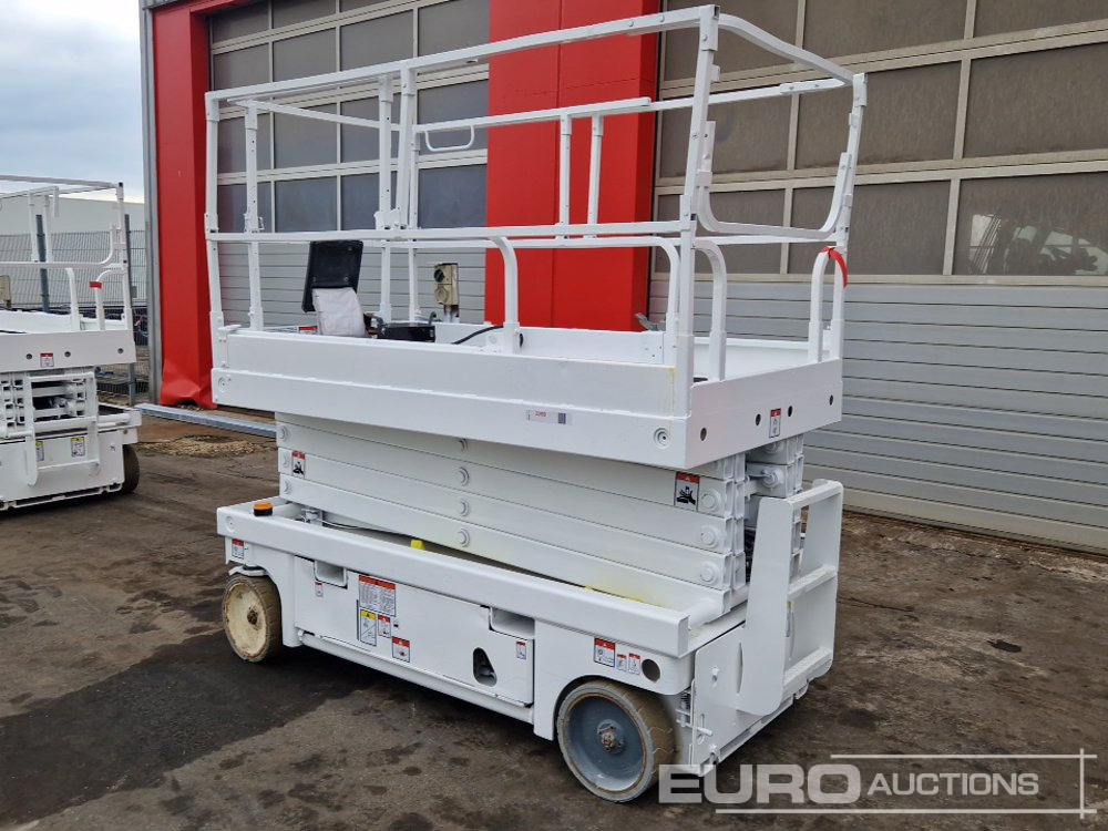2014 Haulotte Compact 12 - Plataforma elevadora: foto 3 2014 Haulotte Compact 12 - Plataforma elevadora: foto 3
