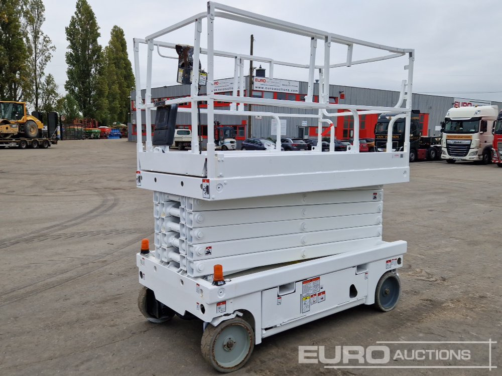 2014 Haulotte Compact 14 - Plataforma elevadora: foto 4 2014 Haulotte Compact 14 - Plataforma elevadora: foto 4