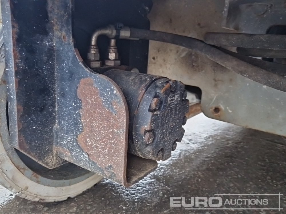 Plataforma de tijeras 2014 Haulotte Compact 8: foto 11