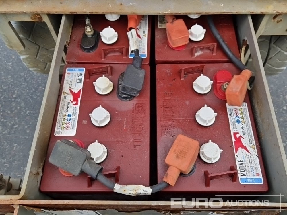 Plataforma de tijeras 2014 Haulotte Compact 8: foto 15