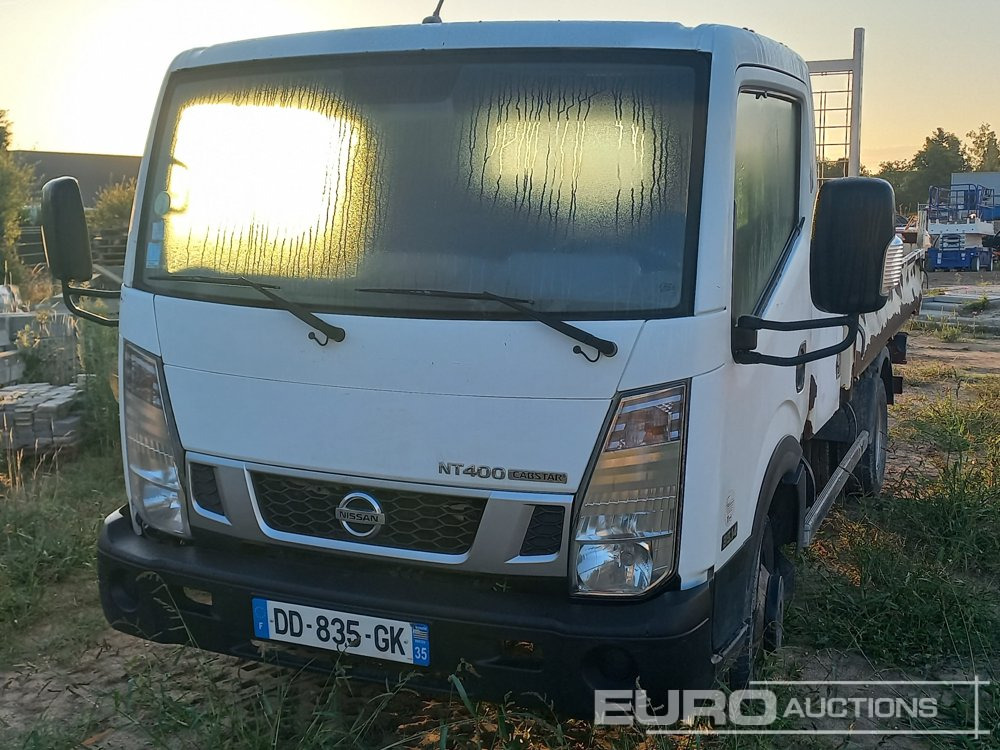 2014 Nissan Cabster 35.14 - Volquete camión: foto 1 2014 Nissan Cabster 35.14 - Volquete camión: foto 1