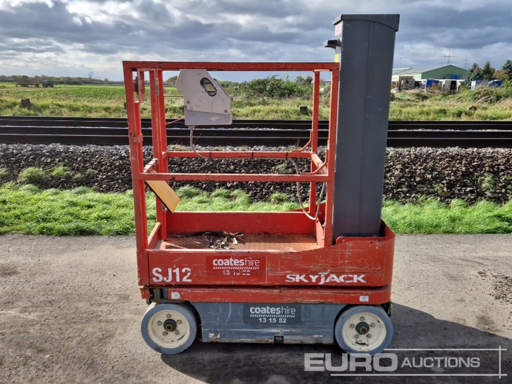 2014 SkyJack SJ12 - Plataforma elevadora: foto 2 2014 SkyJack SJ12 - Plataforma elevadora: foto 2