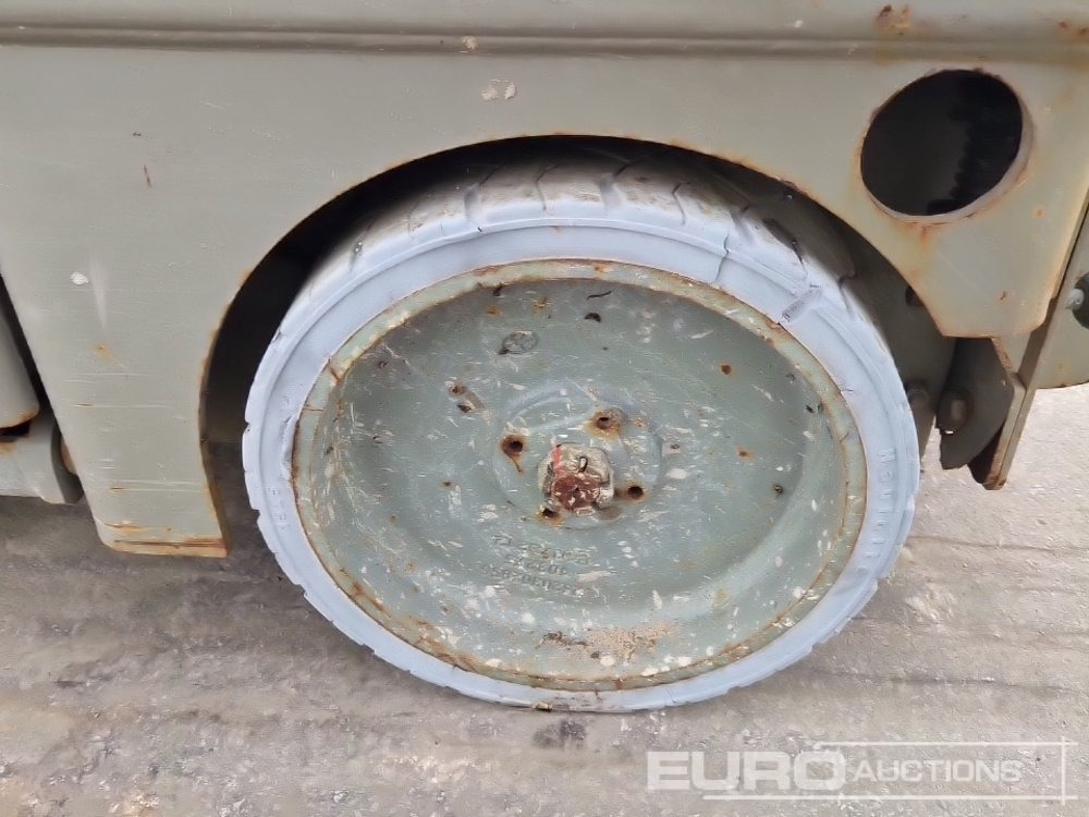 Plataforma de tijeras 2016 Haulotte Compact 8: foto 8 Plataforma de tijeras 2016 Haulotte Compact 8: foto 8