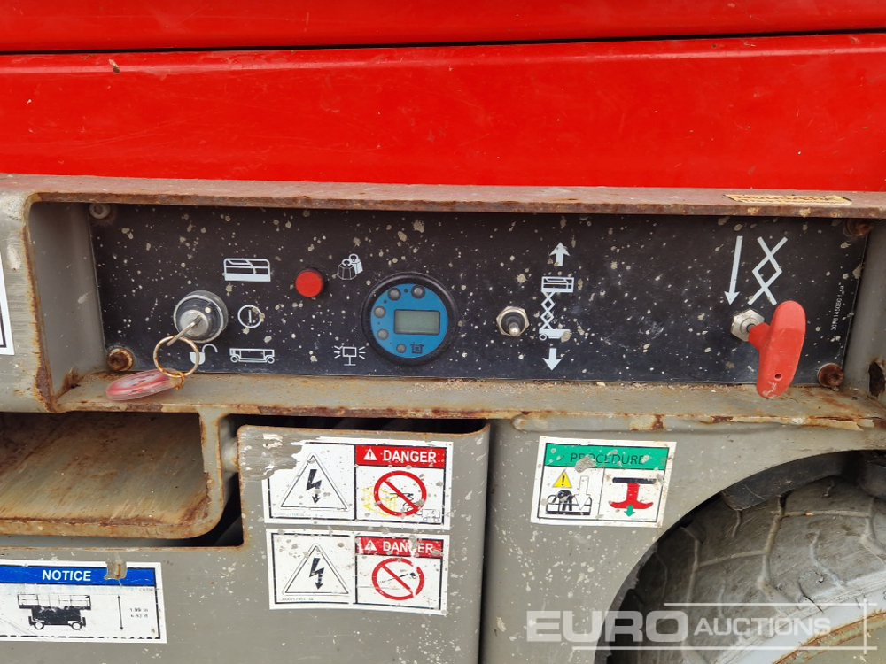 Plataforma de tijeras 2016 Haulotte Compact 8: foto 18 Plataforma de tijeras 2016 Haulotte Compact 8: foto 18