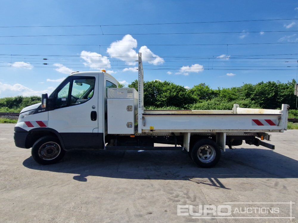 2019 Iveco 35C15 - Volquete furgoneta: foto 2 2019 Iveco 35C15 - Volquete furgoneta: foto 2