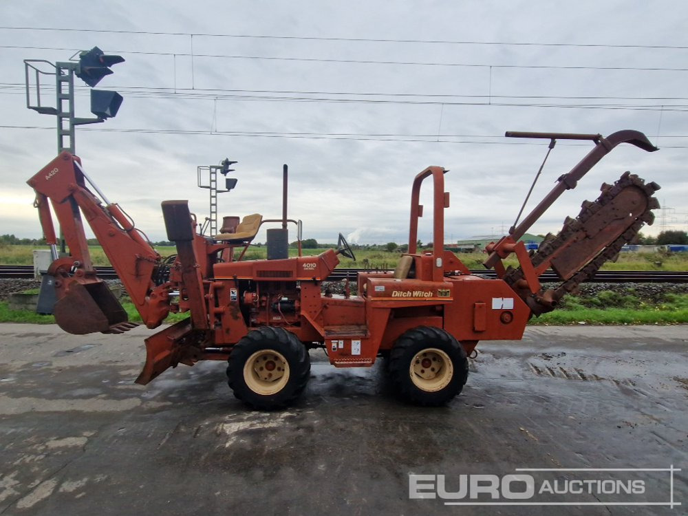 Ditch Witch 4010 - Zanjadora: foto 2 Ditch Witch 4010 - Zanjadora: foto 2