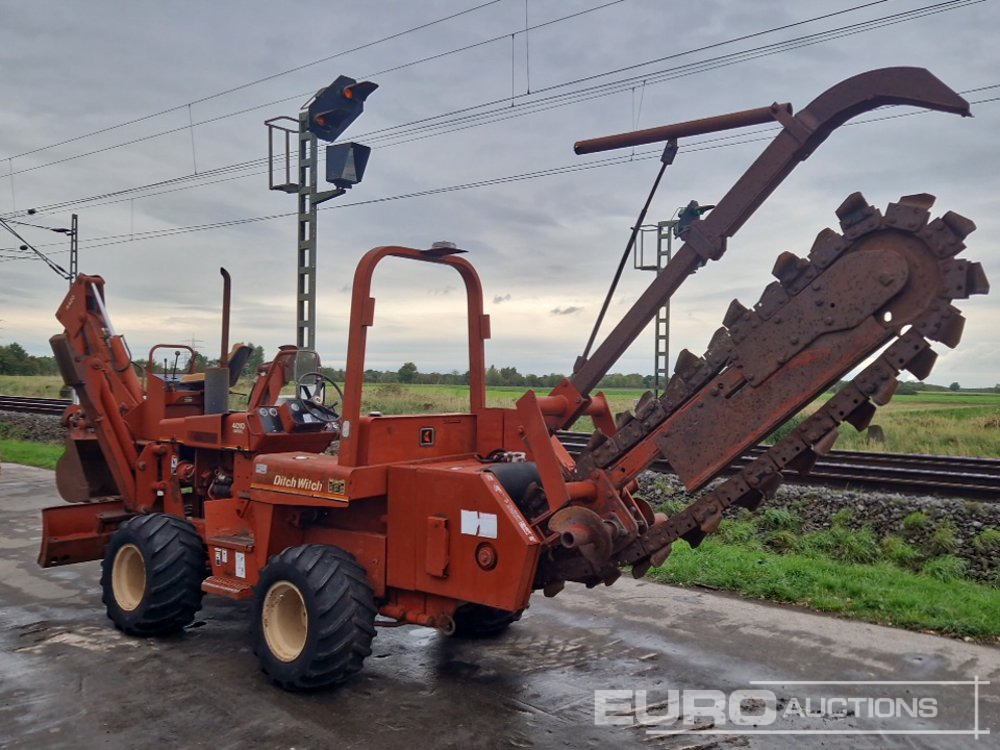 Ditch Witch 4010 - Zanjadora: foto 3 Ditch Witch 4010 - Zanjadora: foto 3