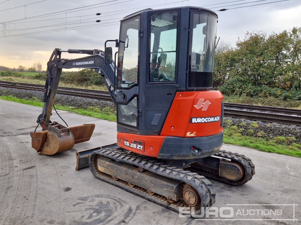 Eurocomach ES35ZT - Miniexcavadora: foto 3 Eurocomach ES35ZT - Miniexcavadora: foto 3