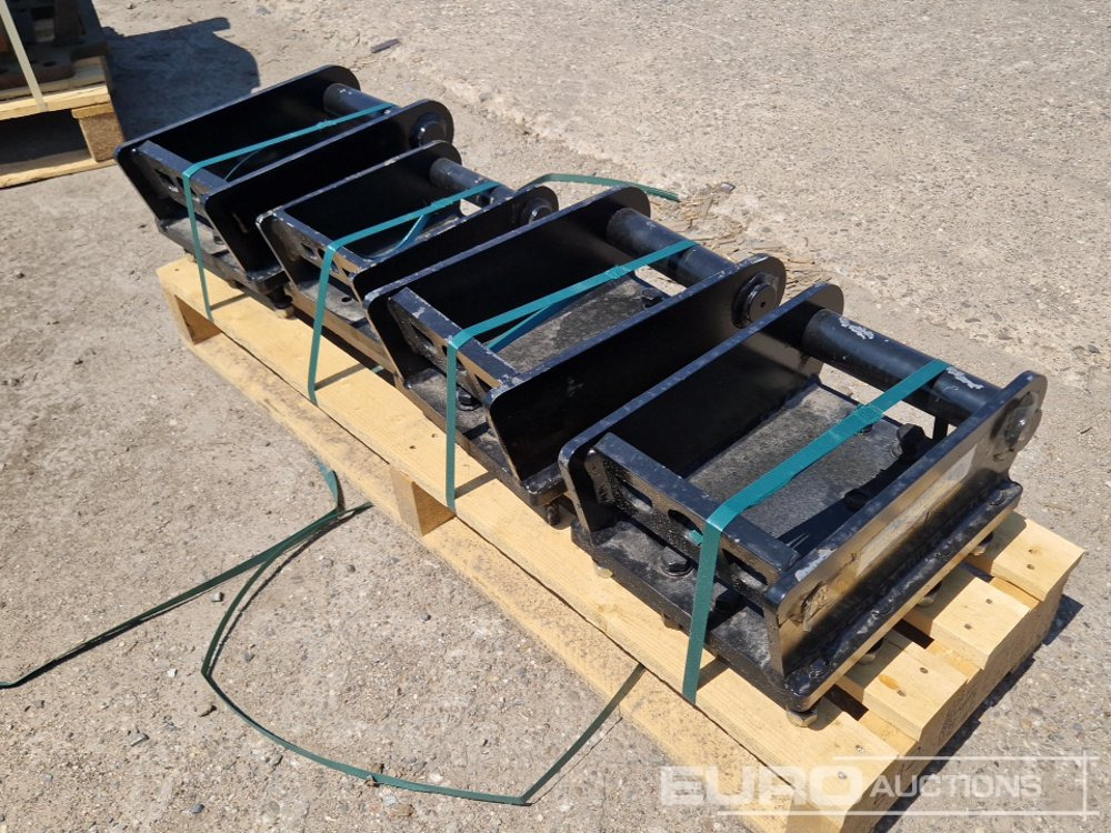 Häner Adapter Plates MS01 and MS03 to suit Häner HX and HX-S Breaker (4 Pieces) - Cazo: foto 3 Häner Adapter Plates MS01 and MS03 to suit Häner HX and HX-S Breaker (4 Pieces) - Cazo: foto 3