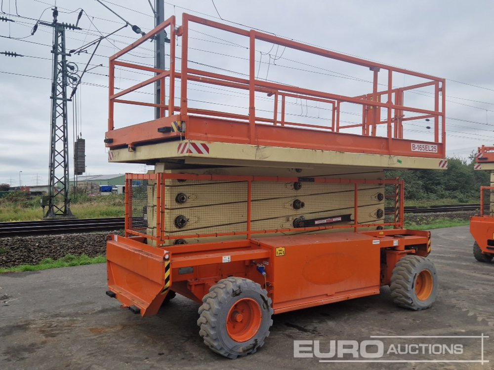 Holland Lift COMBISTAR B 165 EL25 - Plataforma elevadora: foto 1 Holland Lift COMBISTAR B 165 EL25 - Plataforma elevadora: foto 1