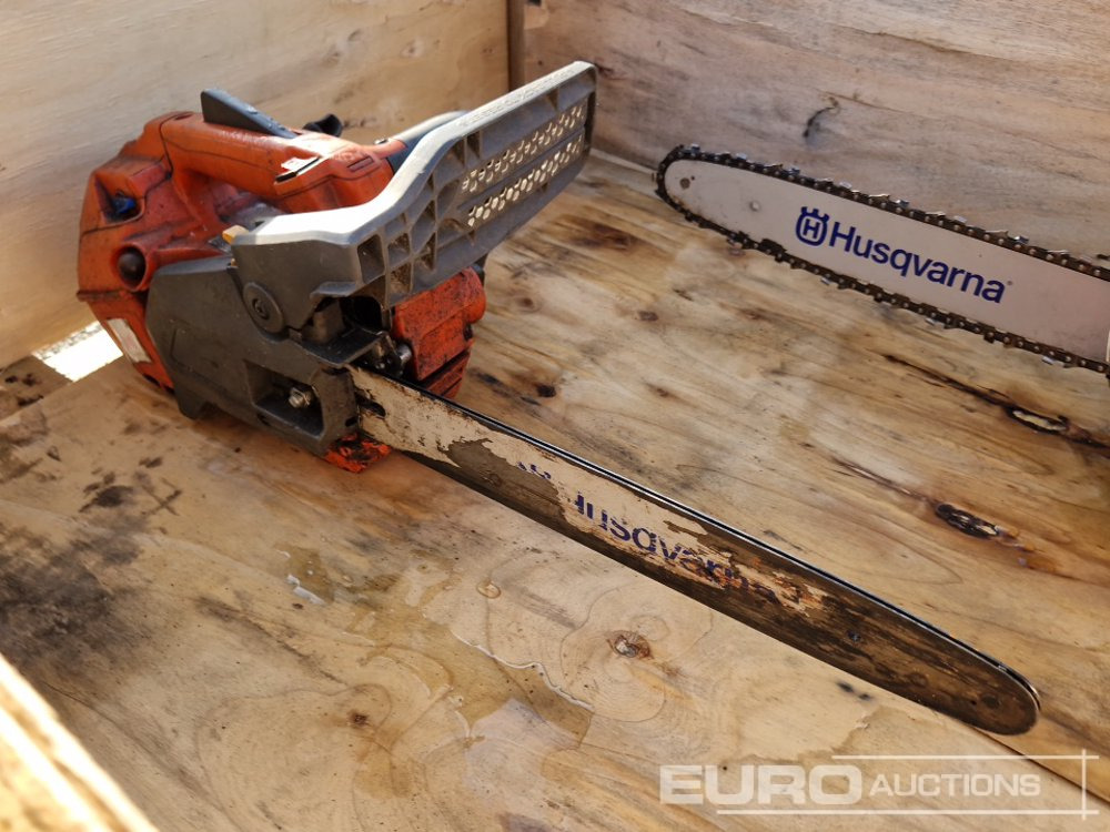 Husqvarna Chainsaws (2 of) - Equipo de construcción: foto 4 Husqvarna Chainsaws (2 of) - Equipo de construcción: foto 4