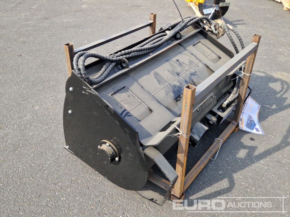 Unused GIYI GY-M48 - Implemento para Minicargadora: foto 2 Unused GIYI GY-M48 - Implemento para Minicargadora: foto 2