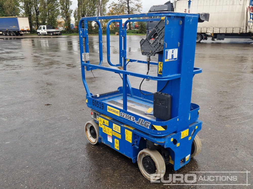 JLG 1230ES Ramismart - Plataforma de mástil vertical: foto 3 JLG 1230ES Ramismart - Plataforma de mástil vertical: foto 3