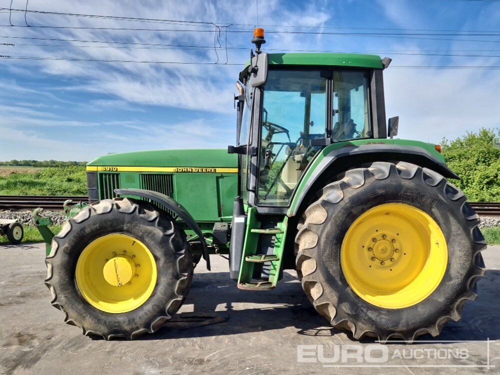 John Deere 6910 - Tractor: foto 2 John Deere 6910 - Tractor: foto 2