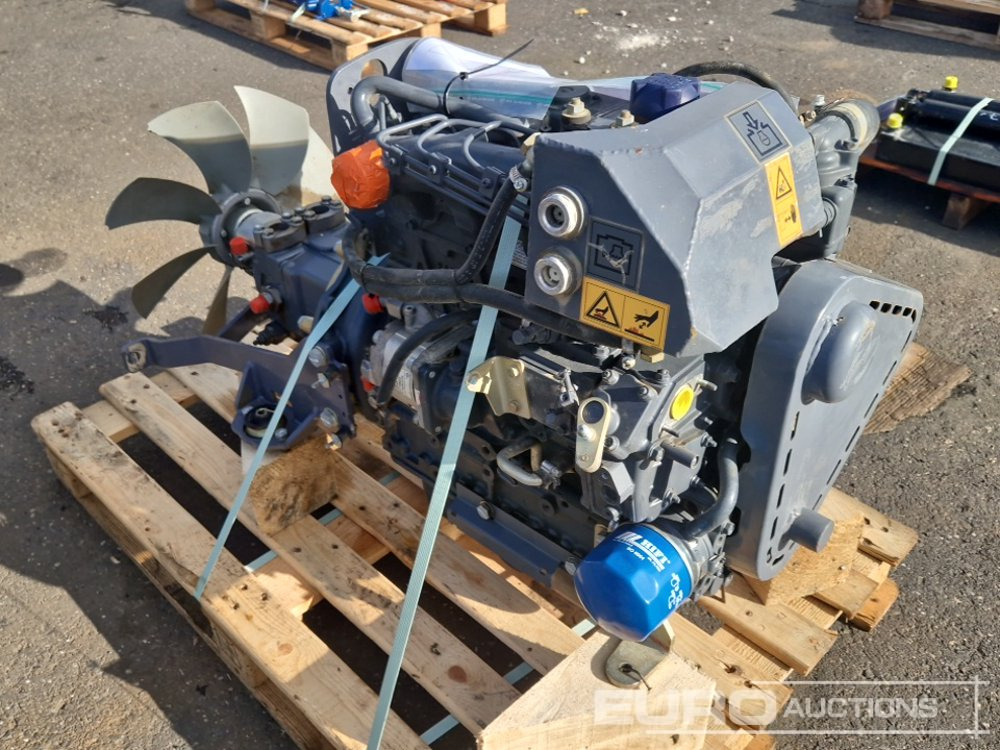 Kubota V2203 - Motor: foto 2 Kubota V2203 - Motor: foto 2