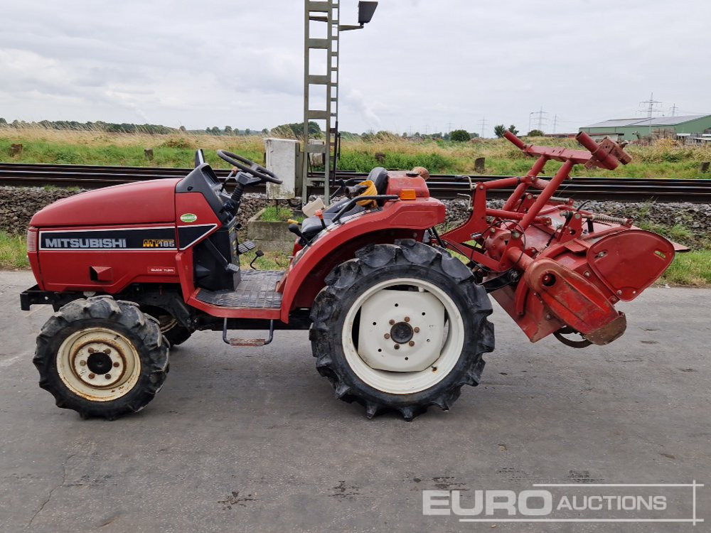 Mitsubishi MT185 - Tractor viñedo/ Frutero: foto 2 Mitsubishi MT185 - Tractor viñedo/ Frutero: foto 2