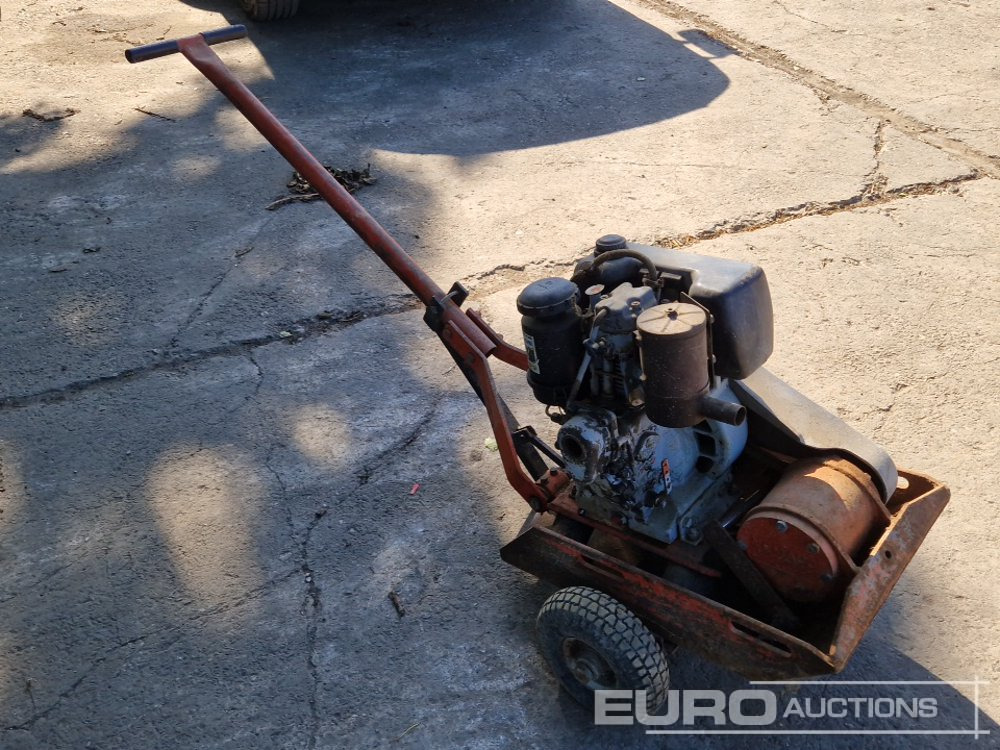Nemaco Walk Behind Compaction Plate (Hatz Engine) - Construcción de carreteras: foto 4 Nemaco Walk Behind Compaction Plate (Hatz Engine) - Construcción de carreteras: foto 4