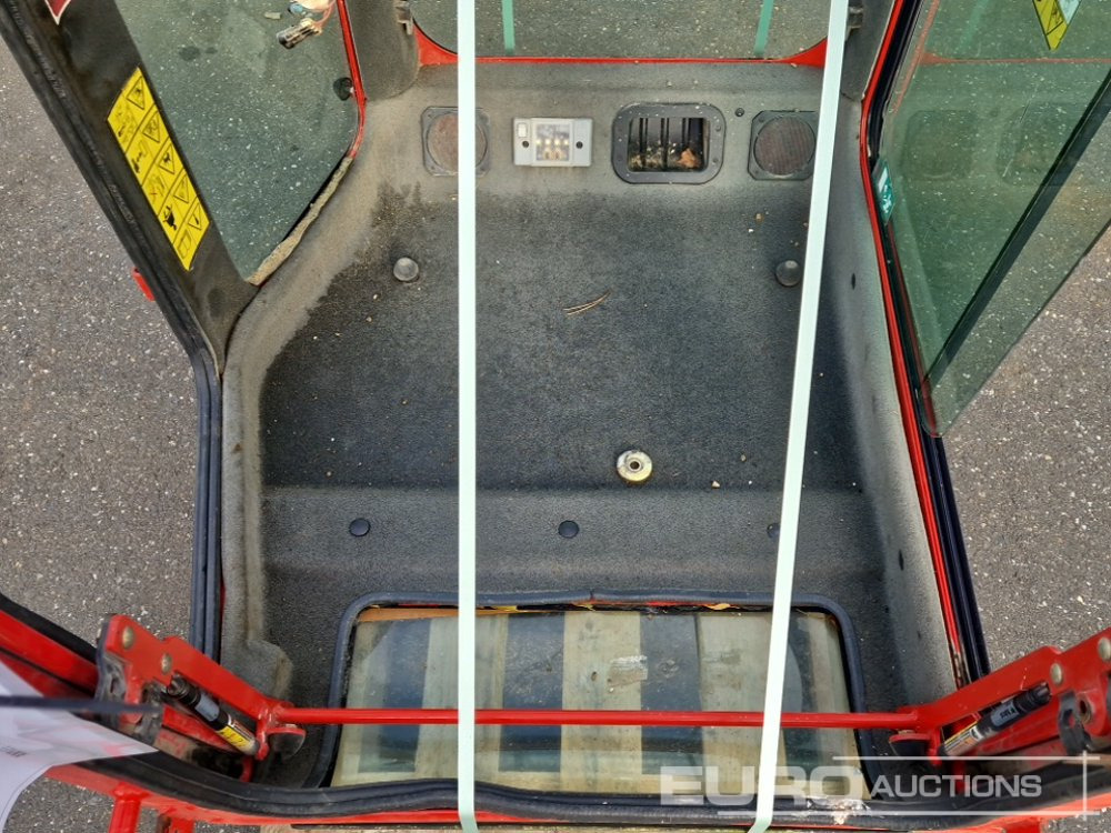 Cabin to suit Bobcat E25 - Piezas de recambio para Excavadora: foto 5 Cabin to suit Bobcat E25 - Piezas de recambio para Excavadora: foto 5