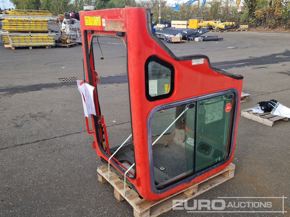Cabin to suit Bobcat E25 - Piezas de recambio para Excavadora: foto 4 Cabin to suit Bobcat E25 - Piezas de recambio para Excavadora: foto 4