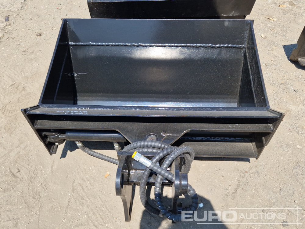 Unused Hydraulic Tilt Ditching Bucket to suit Mini Excavator (2 of) - Cazo: foto 5 Unused Hydraulic Tilt Ditching Bucket to suit Mini Excavator (2 of) - Cazo: foto 5
