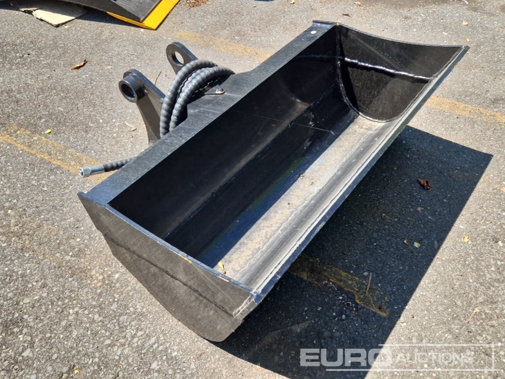 Unused Hydraulic Tilt Ditching Bucket to suit Mini Excavator - Cazo: foto 4 Unused Hydraulic Tilt Ditching Bucket to suit Mini Excavator - Cazo: foto 4