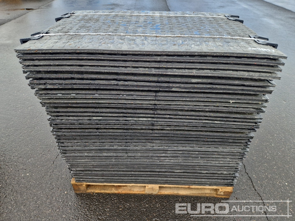 Unused Pallet of Plastic Connectable Road Plates, 1200x800x28mm, 22kg per Plate (35 of) - Equipo de construcción: foto 1 Unused Pallet of Plastic Connectable Road Plates, 1200x800x28mm, 22kg per Plate (35 of) - Equipo de construcción: foto 1