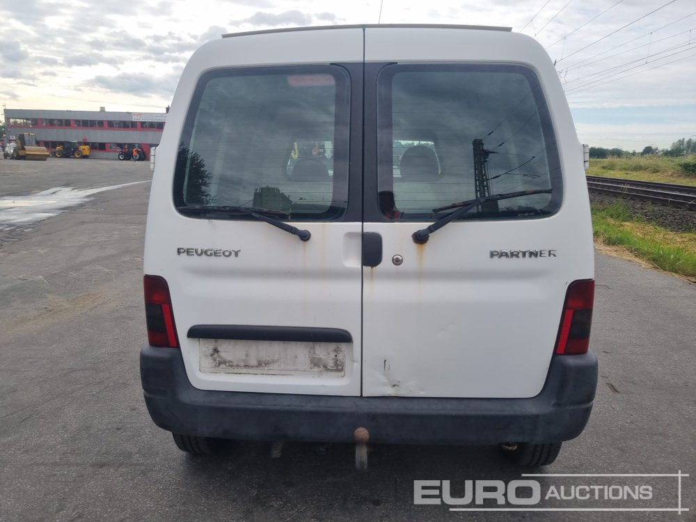 2004 Peugeot Partner - Vehículo comercial ligero: foto 4 2004 Peugeot Partner - Vehículo comercial ligero: foto 4