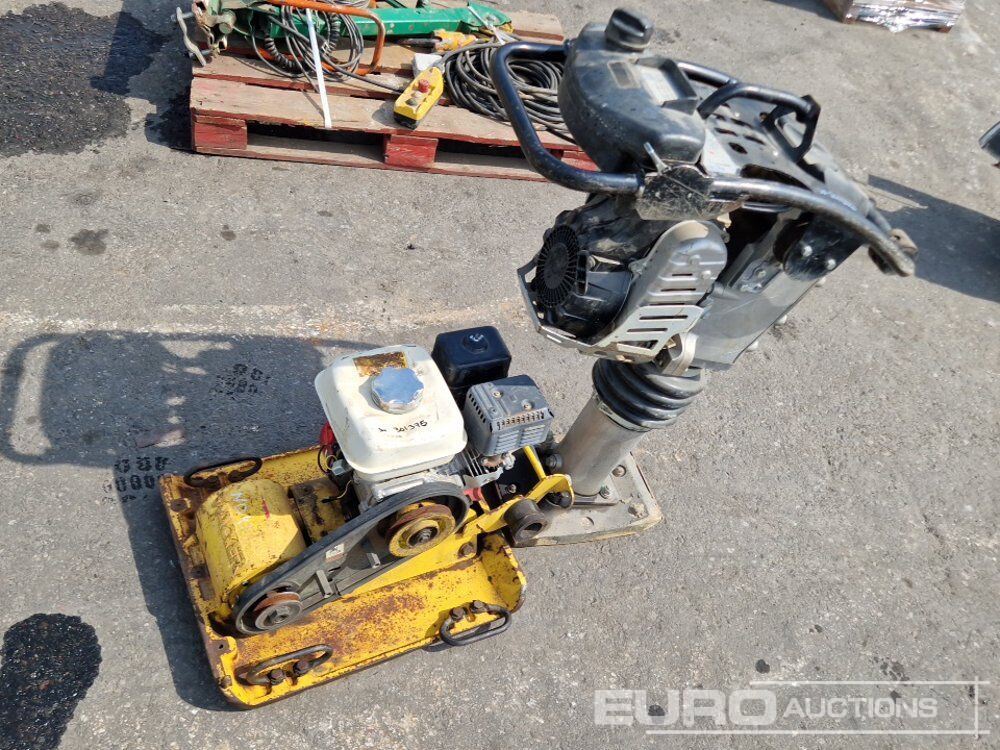 Weber MT Compaction Rammer, Compaction Plate - Construcción de carreteras: foto 1 Weber MT Compaction Rammer, Compaction Plate - Construcción de carreteras: foto 1