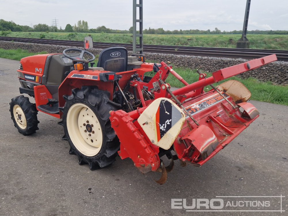 Yanmar F7 - Tractor viñedo/ Frutero: foto 3 Yanmar F7 - Tractor viñedo/ Frutero: foto 3