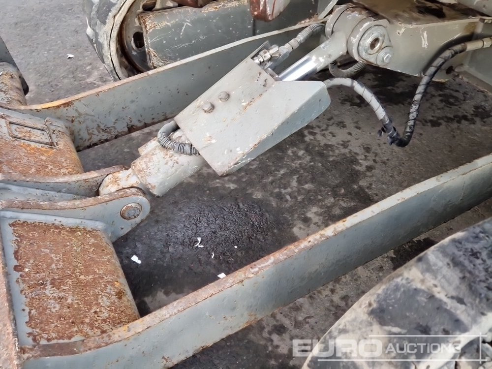 Miniexcavadora Yanmar Rubber Tracks, Blade, Offset, CV, QH, Piped, Aux Piping: foto 21 Miniexcavadora Yanmar Rubber Tracks, Blade, Offset, CV, QH, Piped, Aux Piping: foto 21