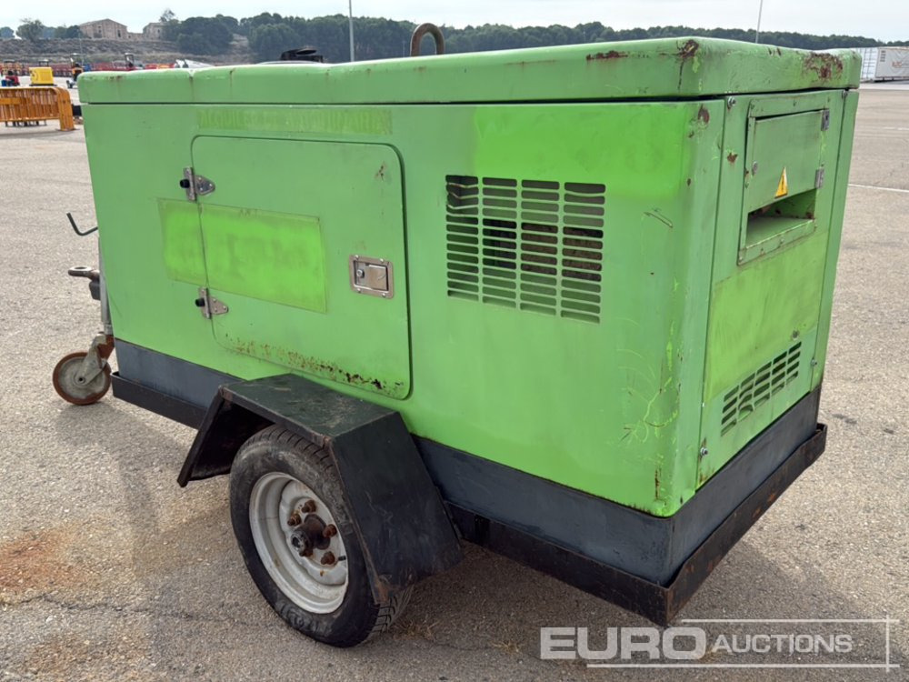 2005 Himoinsa HIW-030 - Generador industriale: foto 4 2005 Himoinsa HIW-030 - Generador industriale: foto 4