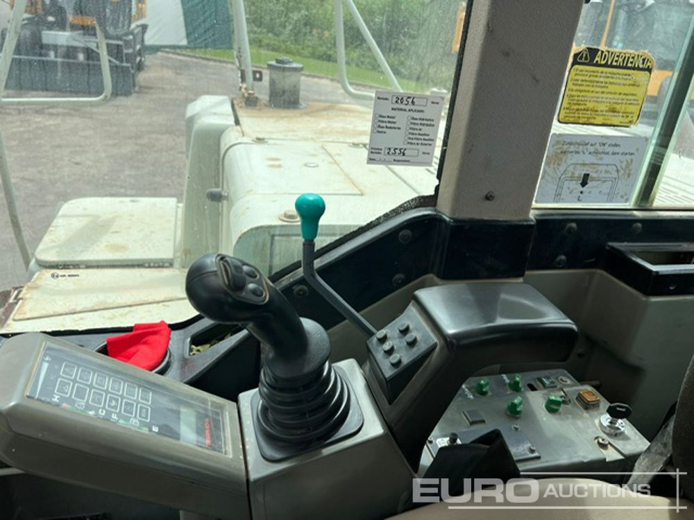 Excavadora de cadenas 2011 Takeuchi TB1140: foto 10