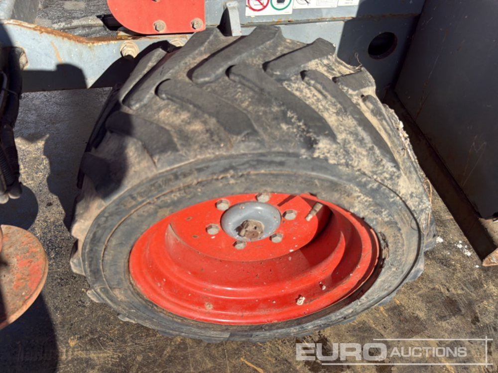 Plataforma de tijeras 2015 SkyJack SJ6832RT: foto 9