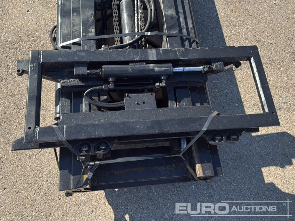 3 Stage Mast , Side Shift to suit 3 Ton Still Forklift - Implemento para Carretilla elevadora: foto 5 3 Stage Mast , Side Shift to suit 3 Ton Still Forklift - Implemento para Carretilla elevadora: foto 5