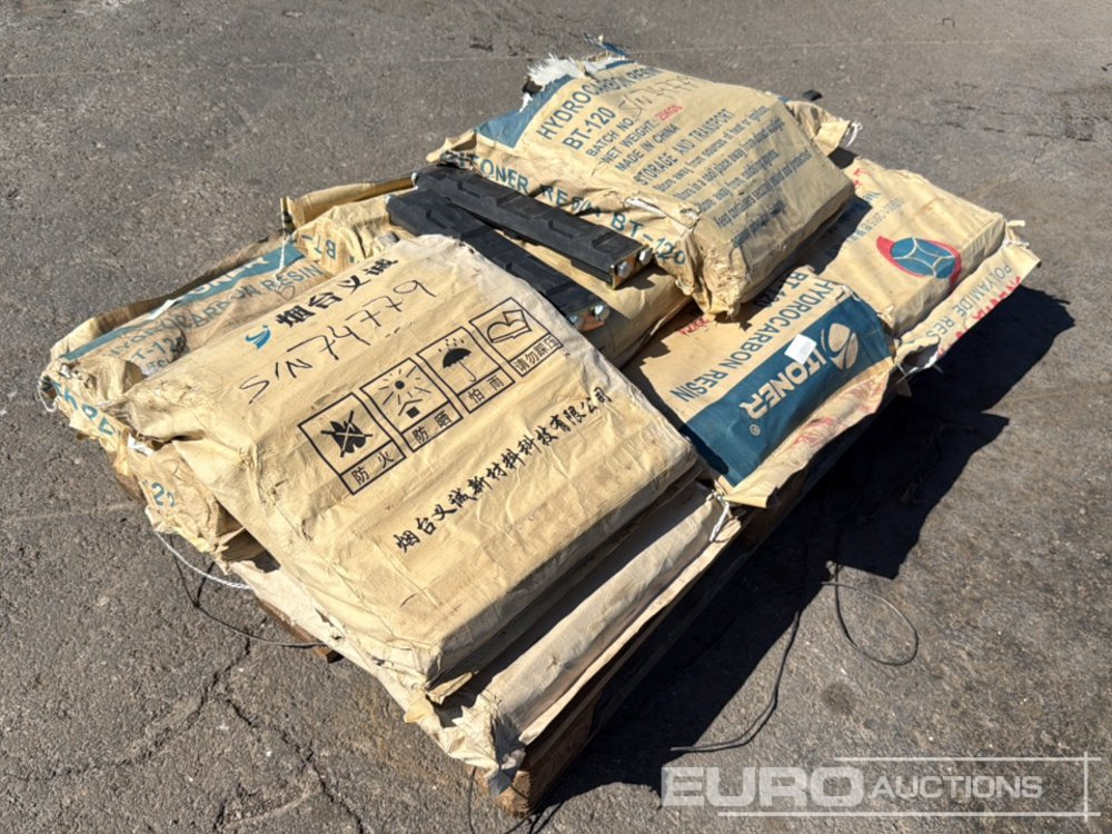 Pallet of 400mm Block Pads (80 of) / Pallet Zapatas Goma para Cadena de 400mm - Oruga para Maquinaria de construcción: foto 1 Pallet of 400mm Block Pads (80 of) / Pallet Zapatas Goma para Cadena de 400mm - Oruga para Maquinaria de construcción: foto 1