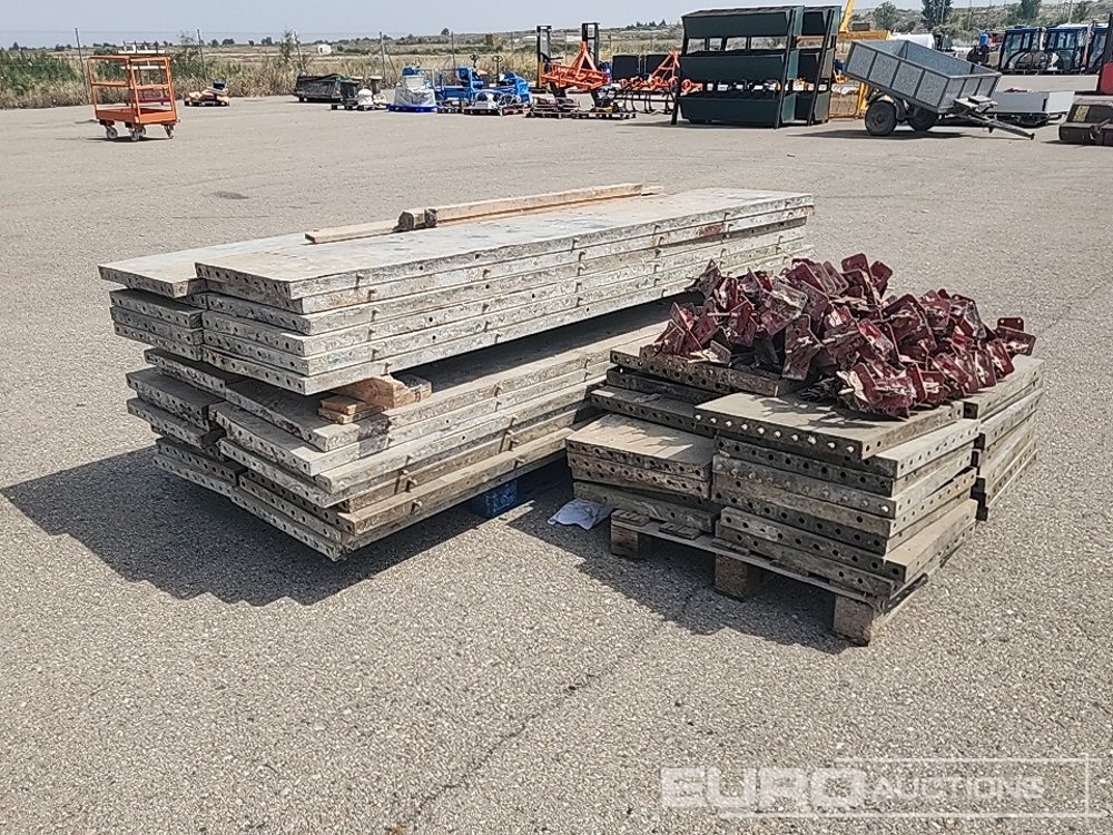 Pallet of Scaffolding Boards and Fixings - Equipo de construcción: foto 2 Pallet of Scaffolding Boards and Fixings - Equipo de construcción: foto 2