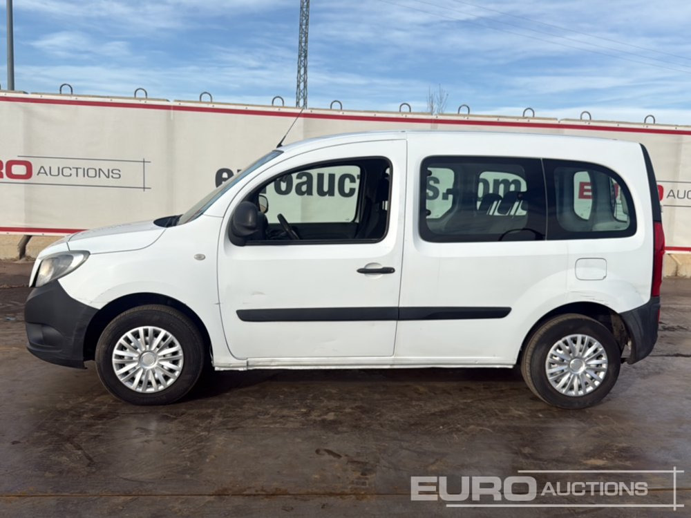 2016 Mercedes Benz Citan - Vehículo comercial ligero: foto 2 2016 Mercedes Benz Citan - Vehículo comercial ligero: foto 2