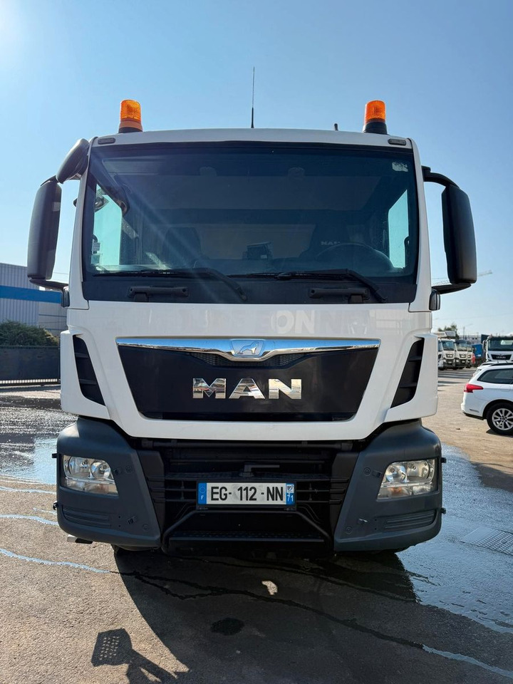MAN TGS 32.360 - Camión hormigonera: foto 3 MAN TGS 32.360 - Camión hormigonera: foto 3