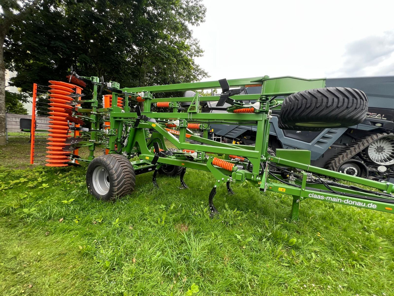 Amazone Grubber Cenius 5003-2TX - Cultivador: foto 1 Amazone Grubber Cenius 5003-2TX - Cultivador: foto 1