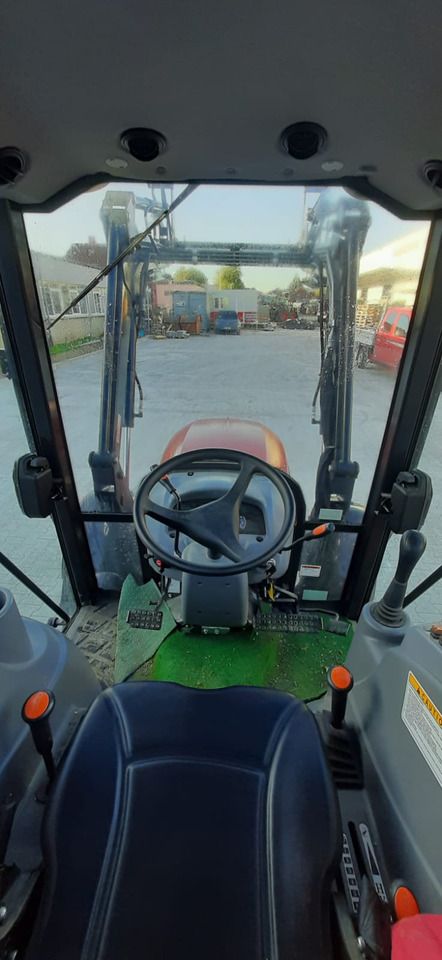 Branson Branson 6225C - Tractor: foto 5 Branson Branson 6225C - Tractor: foto 5