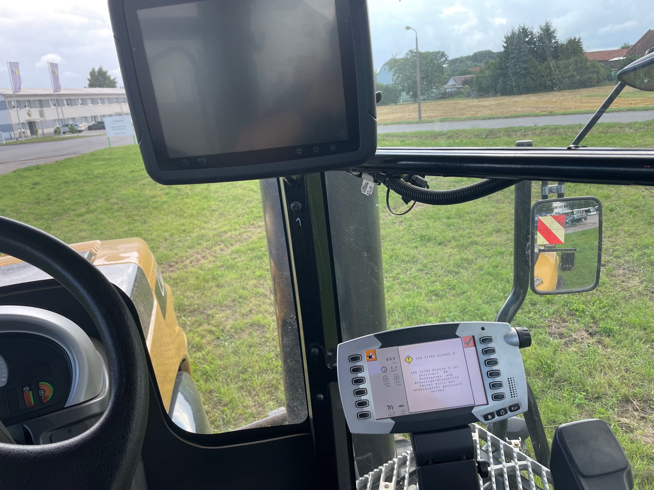 Challenger MT 875 E - Tractor: foto 3 Challenger MT 875 E - Tractor: foto 3