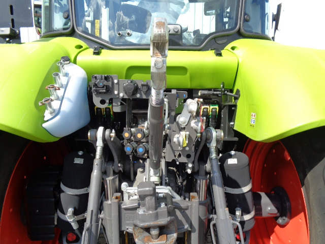 Tractor Claas Arion 430: foto 15
