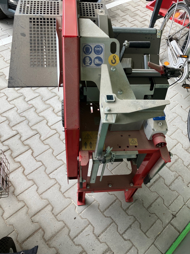 EiFo Wippkreissäge 700 E - Herramienta/ Equipo: foto 2 EiFo Wippkreissäge 700 E - Herramienta/ Equipo: foto 2