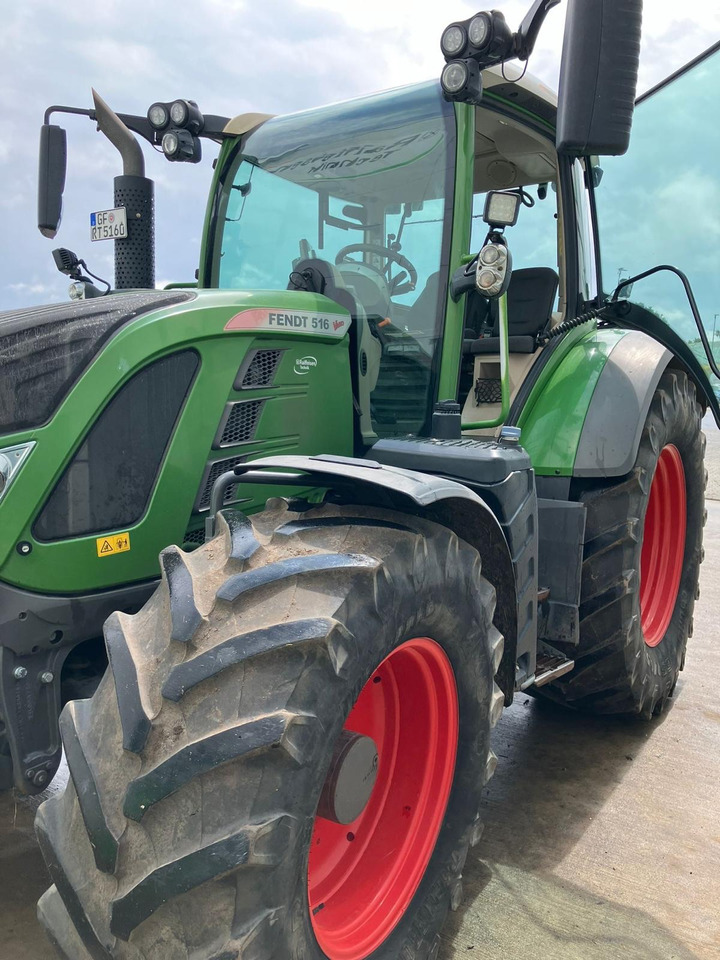 Fendt 516 Vario S4 ProfiPlus - Tractor: foto 1 Fendt 516 Vario S4 ProfiPlus - Tractor: foto 1