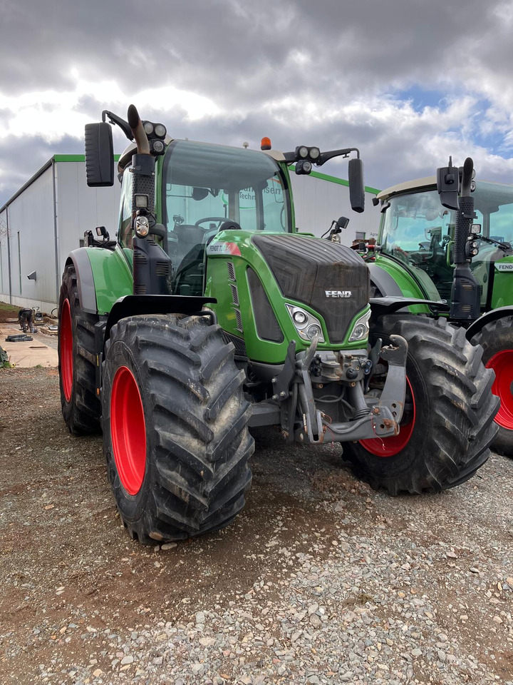 Fendt 720 Vario S4 ProfiPlus - Tractor: foto 3 Fendt 720 Vario S4 ProfiPlus - Tractor: foto 3