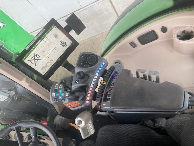 Fendt 724 Vario Gen6 Profi Setting1 - Tractor: foto 4 Fendt 724 Vario Gen6 Profi Setting1 - Tractor: foto 4