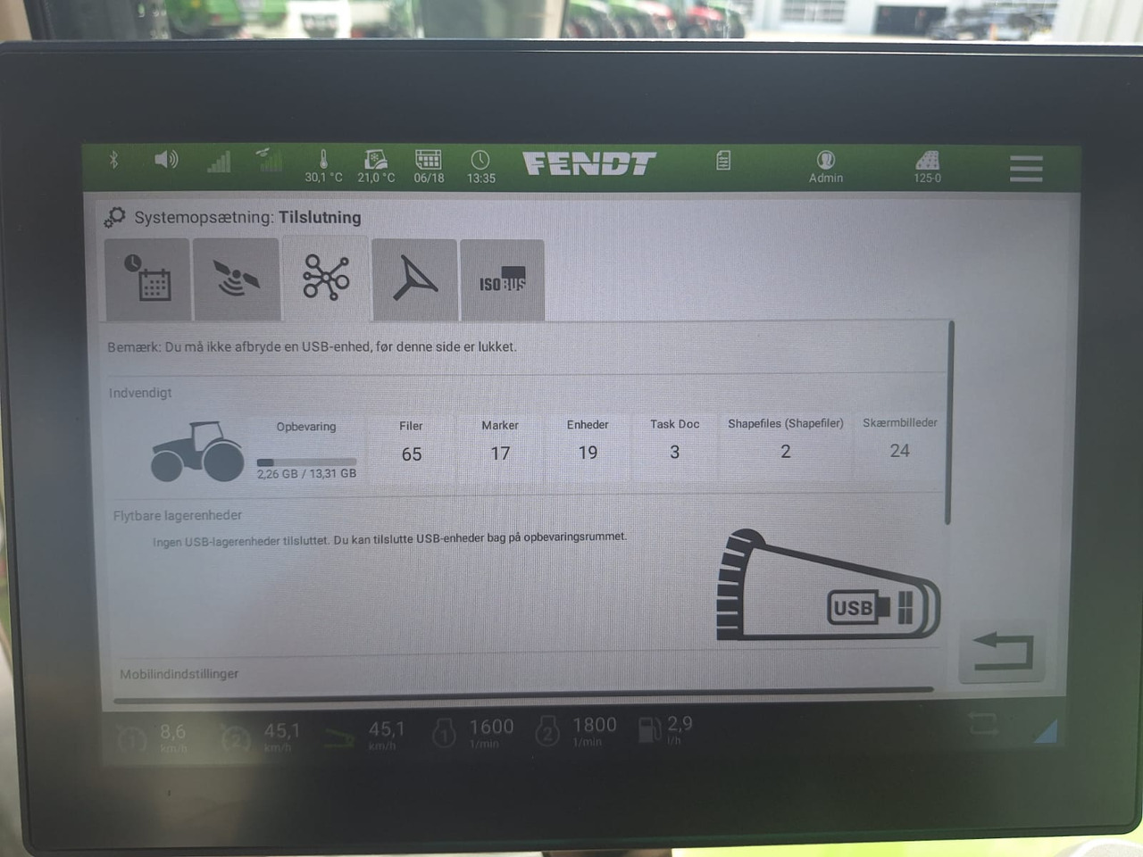 Fendt 724 Vario Gen6 Profi Setting2 - Tractor: foto 2 Fendt 724 Vario Gen6 Profi Setting2 - Tractor: foto 2