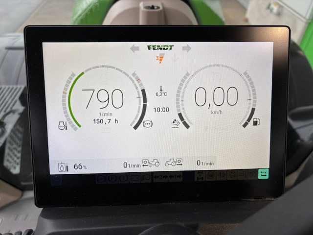 Fendt 724 Vario Gen7 Power Setting2 - Tractor: foto 2 Fendt 724 Vario Gen7 Power Setting2 - Tractor: foto 2