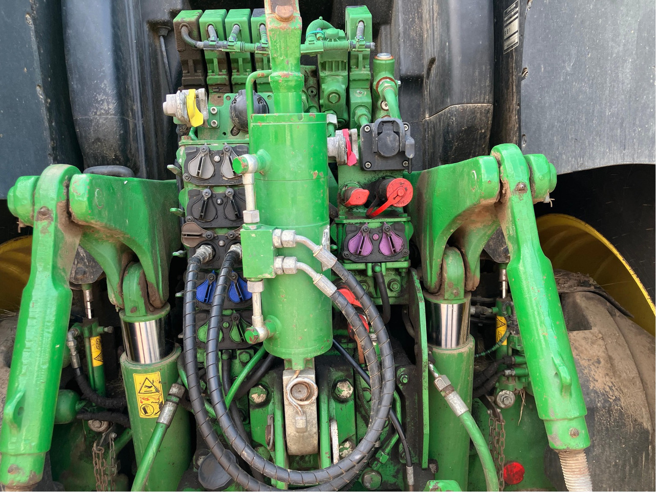 John Deere 6250 R - Tractor: foto 2 John Deere 6250 R - Tractor: foto 2