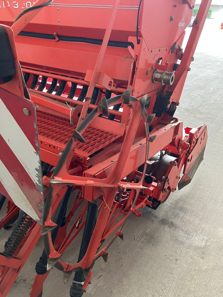 Kuhn Drillmaschinen - Sembradora: foto 4 Kuhn Drillmaschinen - Sembradora: foto 4